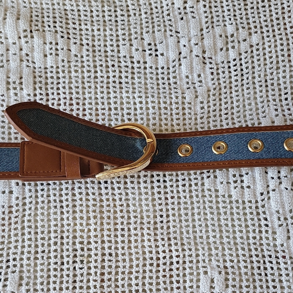 NWT Ann Taylor Blue Denim and Tan Leather Trim Belt Size S
